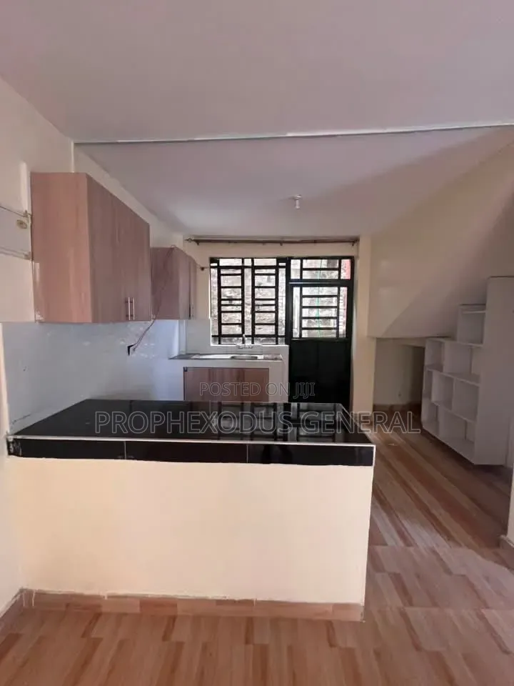 3bdrm Mansion in Rimpa for sale in Rimpa