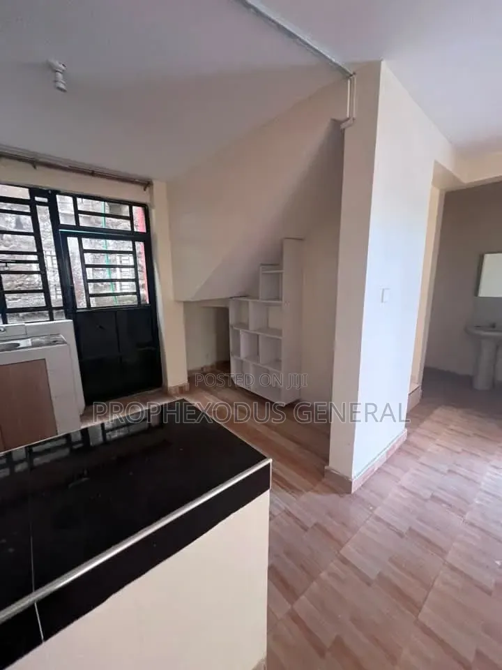 3bdrm Mansion in Rimpa for sale in Rimpa