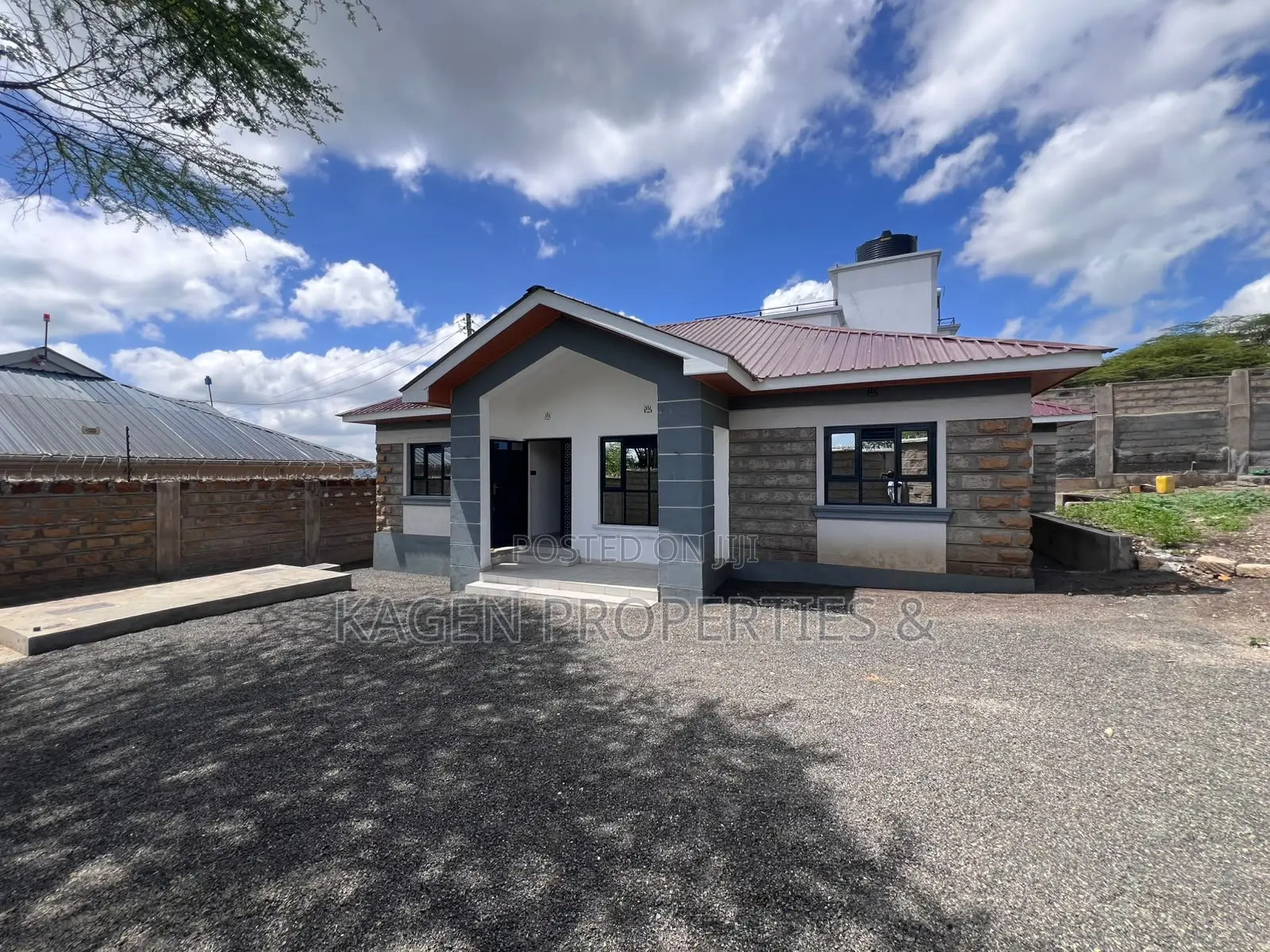 3bdrm Bungalow in Matasia for sale in Matasia