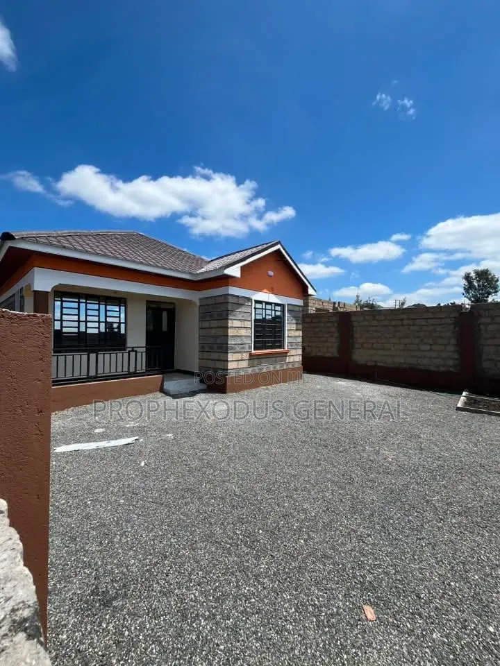 3bdrm Bungalow in Nkoroi for sale in Nkoroi