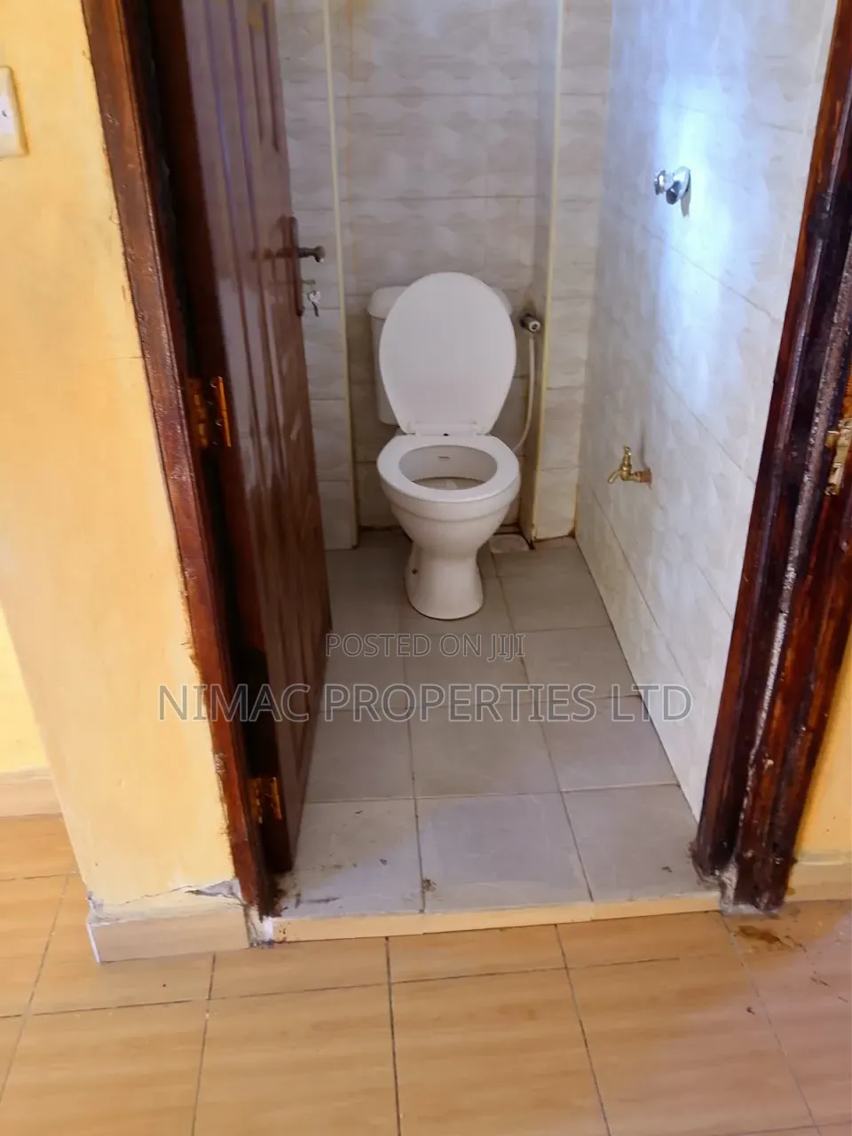 1bdrm Block of Flats in Sunshine Court, Joska for rent in Joska