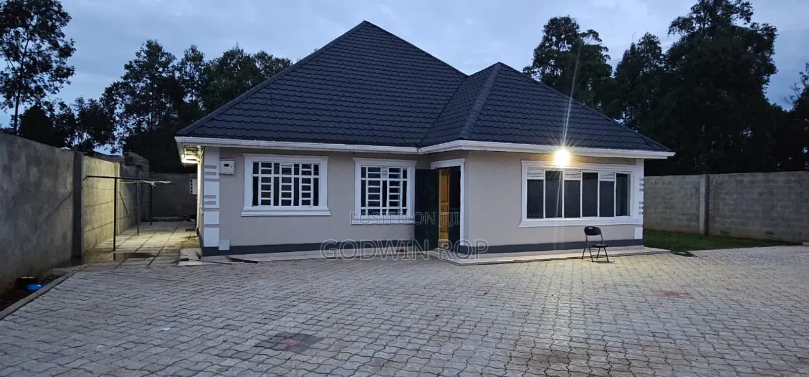 4bdrm Bungalow in Royalton., Kipchamo for sale in Kipchamo