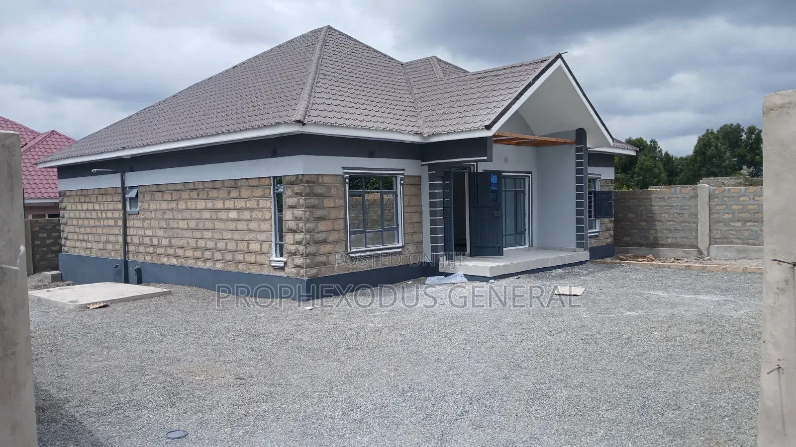 4bdrm Bungalow in Merisho for sale in Merisho