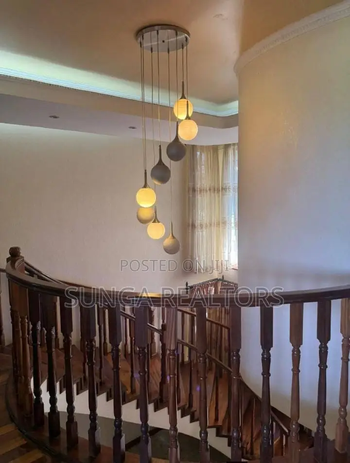 5bdrm House in Kirawa Rd., Kitisuru for sale in Kitisuru