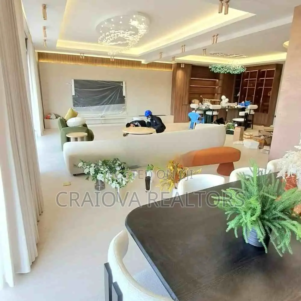 4bdrm Apartment in Spring Valley for sale in Spring Valley