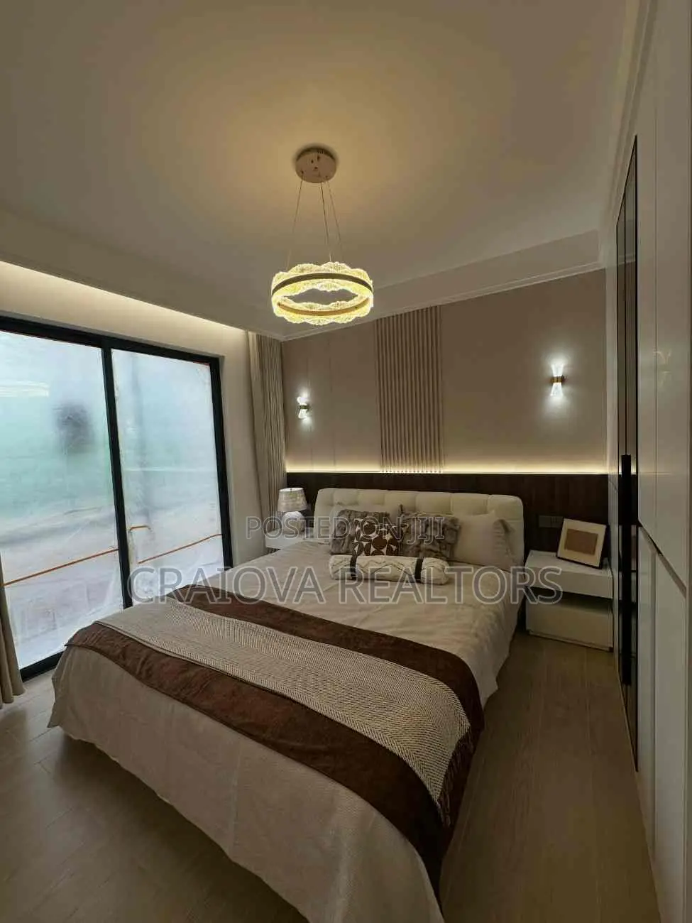 3bdrm Apartment in Spring Valley for sale in Spring Valley