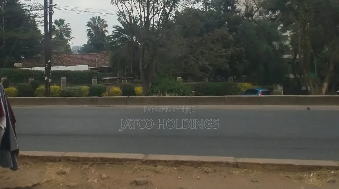 Lavington James Gichuru Rd in Muthangari