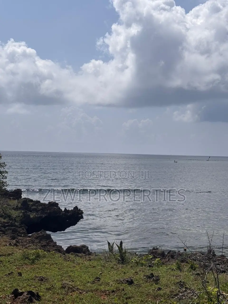 One Acre Msambweini in Diani