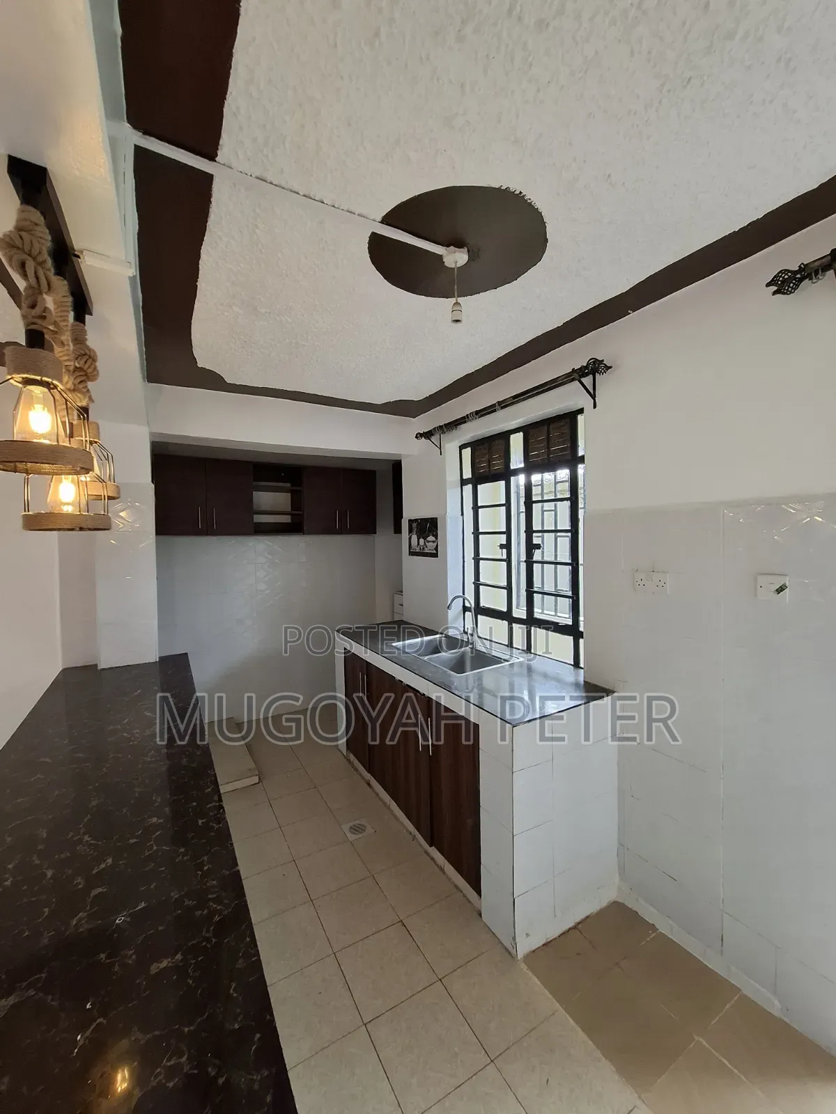 3bdrm Apartment in Zambezi/Sigona for rent in Zambezi/Sigona