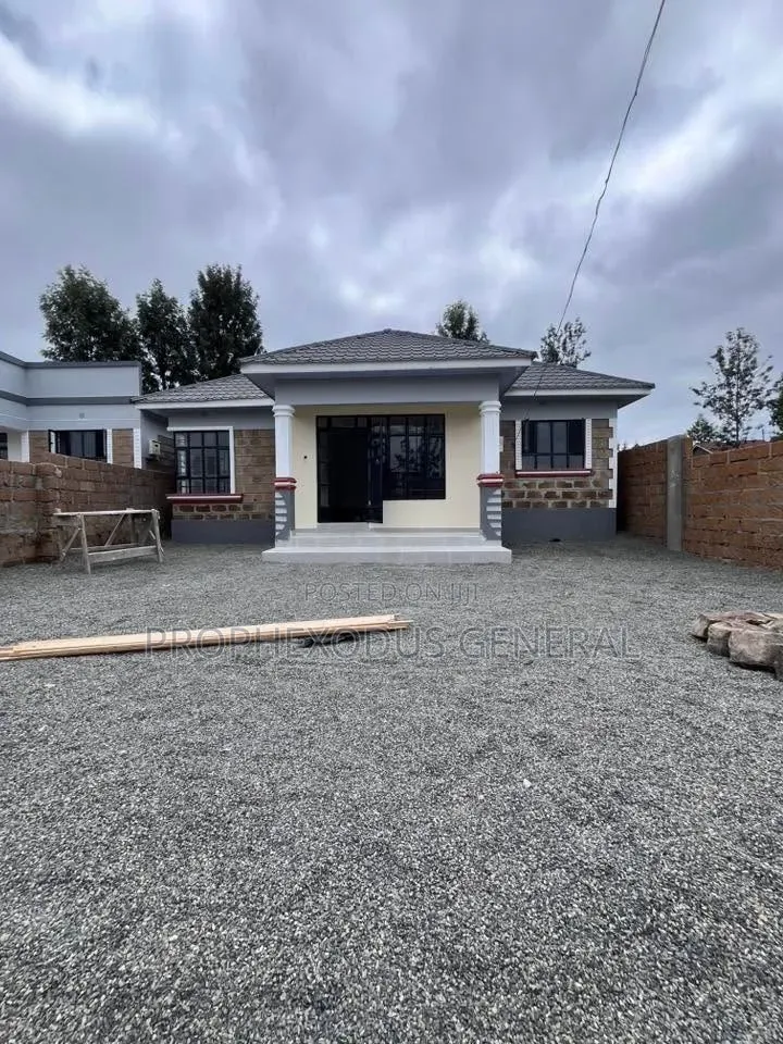 3bdrm Bungalow in Nkoroi for sale in Nkoroi