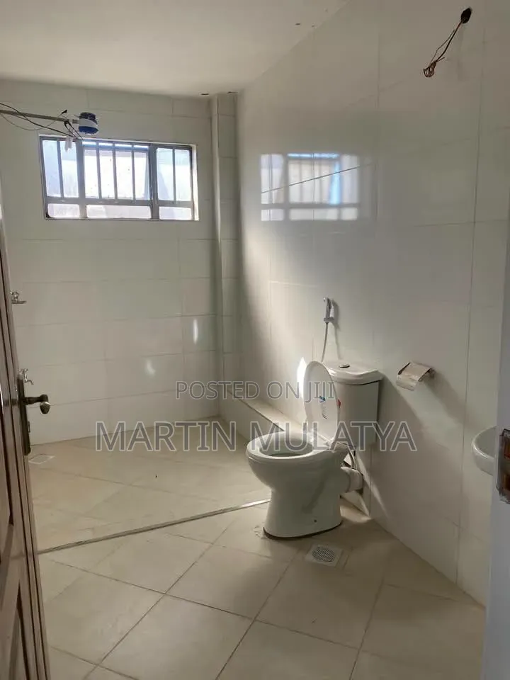 Furnished 4bdrm Maisonette in Joska for sale in Joska