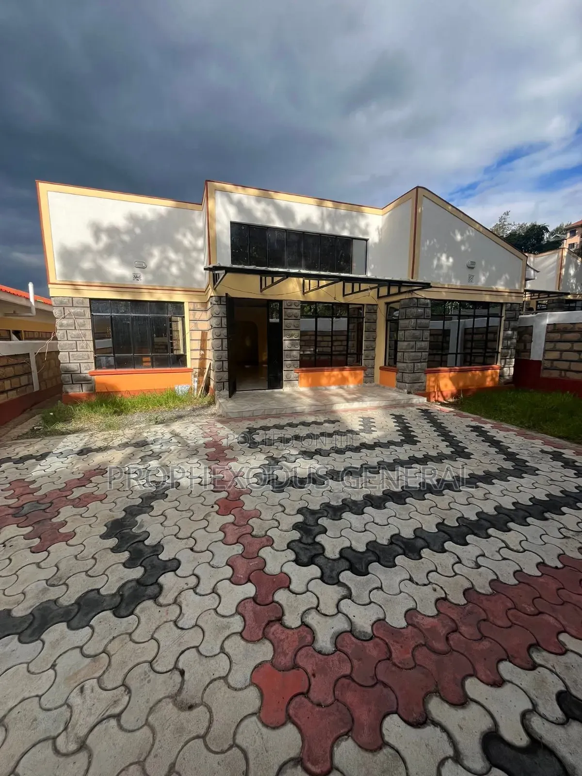 3bdrm Bungalow in Matasia for sale in Matasia