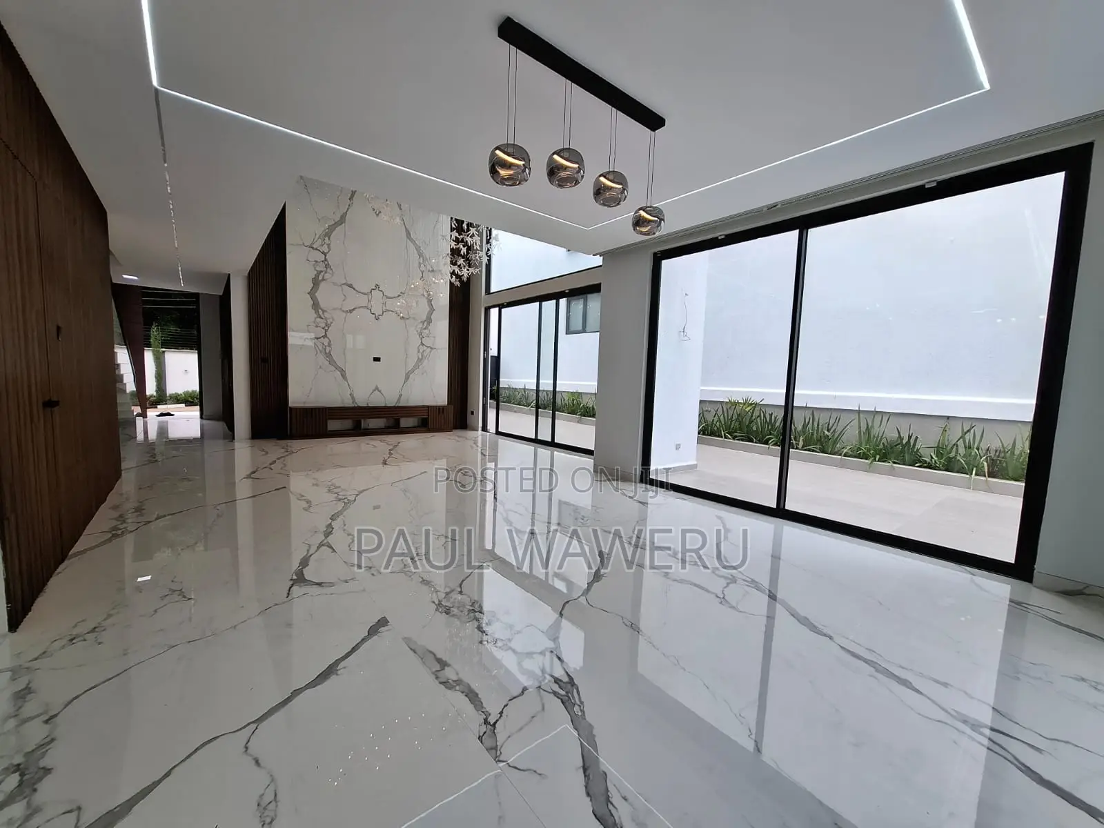 6bdrm Villa in Maziwa for sale in Maziwa