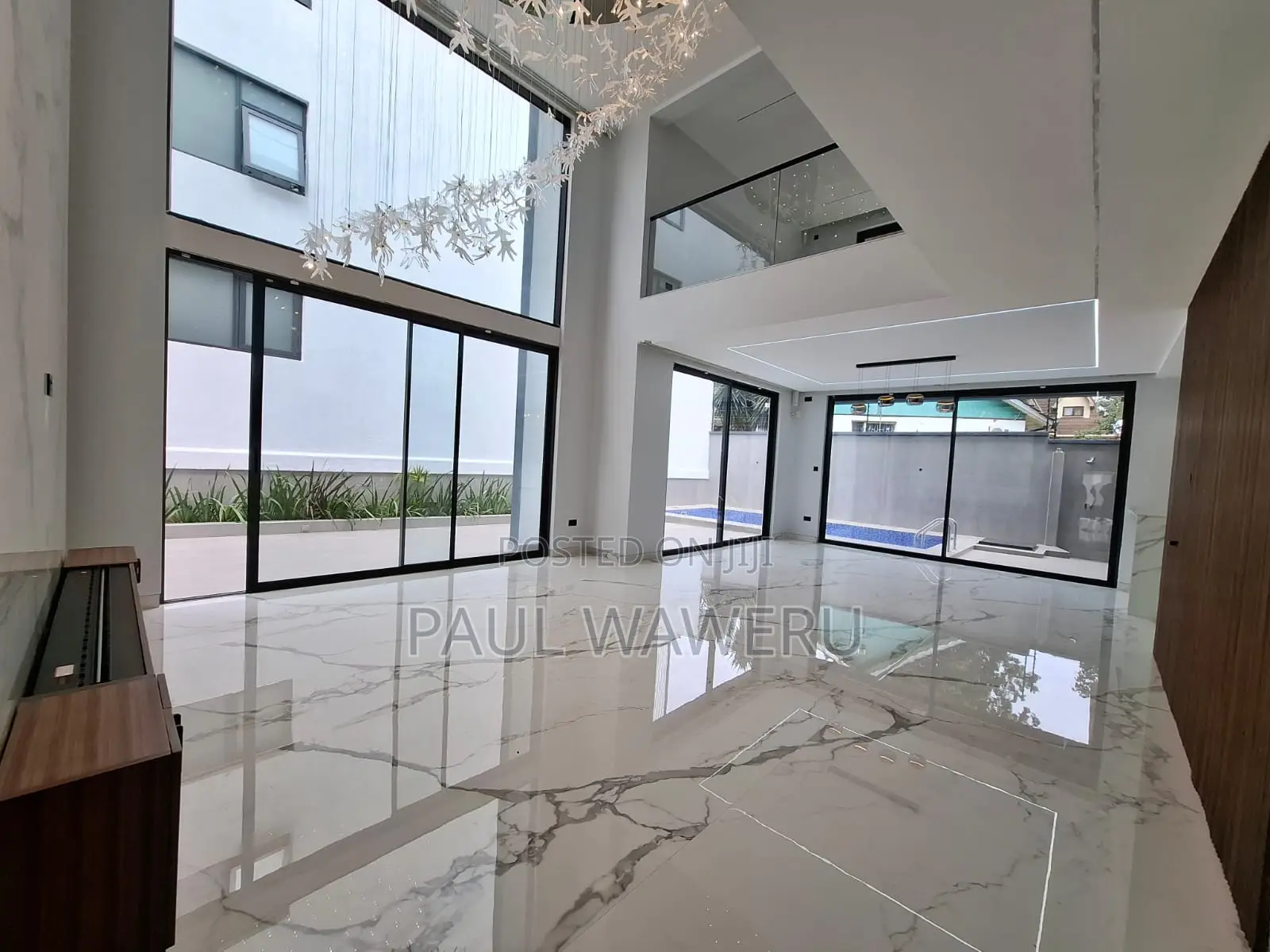 6bdrm Villa in Maziwa for sale in Maziwa