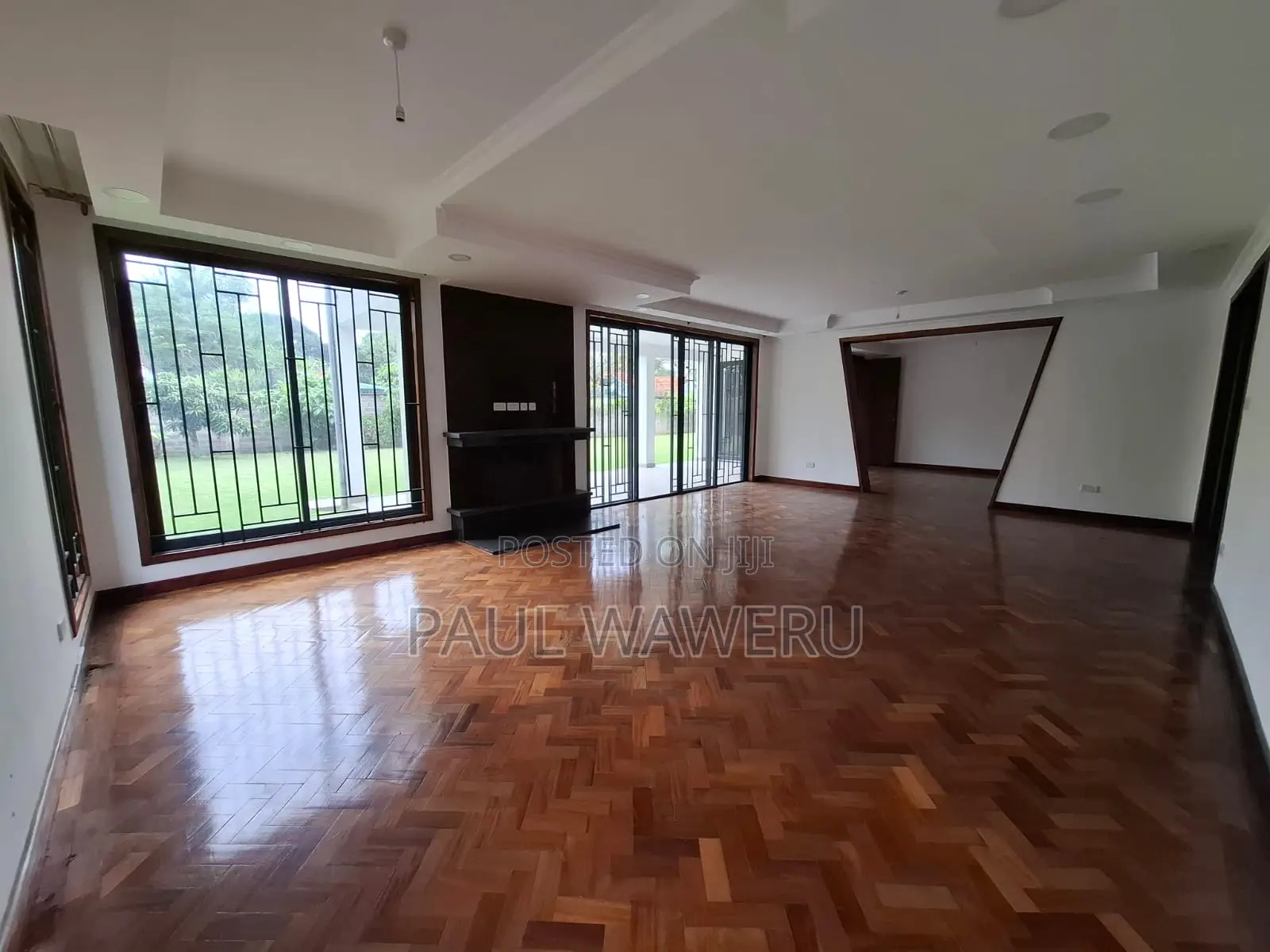 6bdrm Townhouse/Terrace in Maziwa for sale in Maziwa