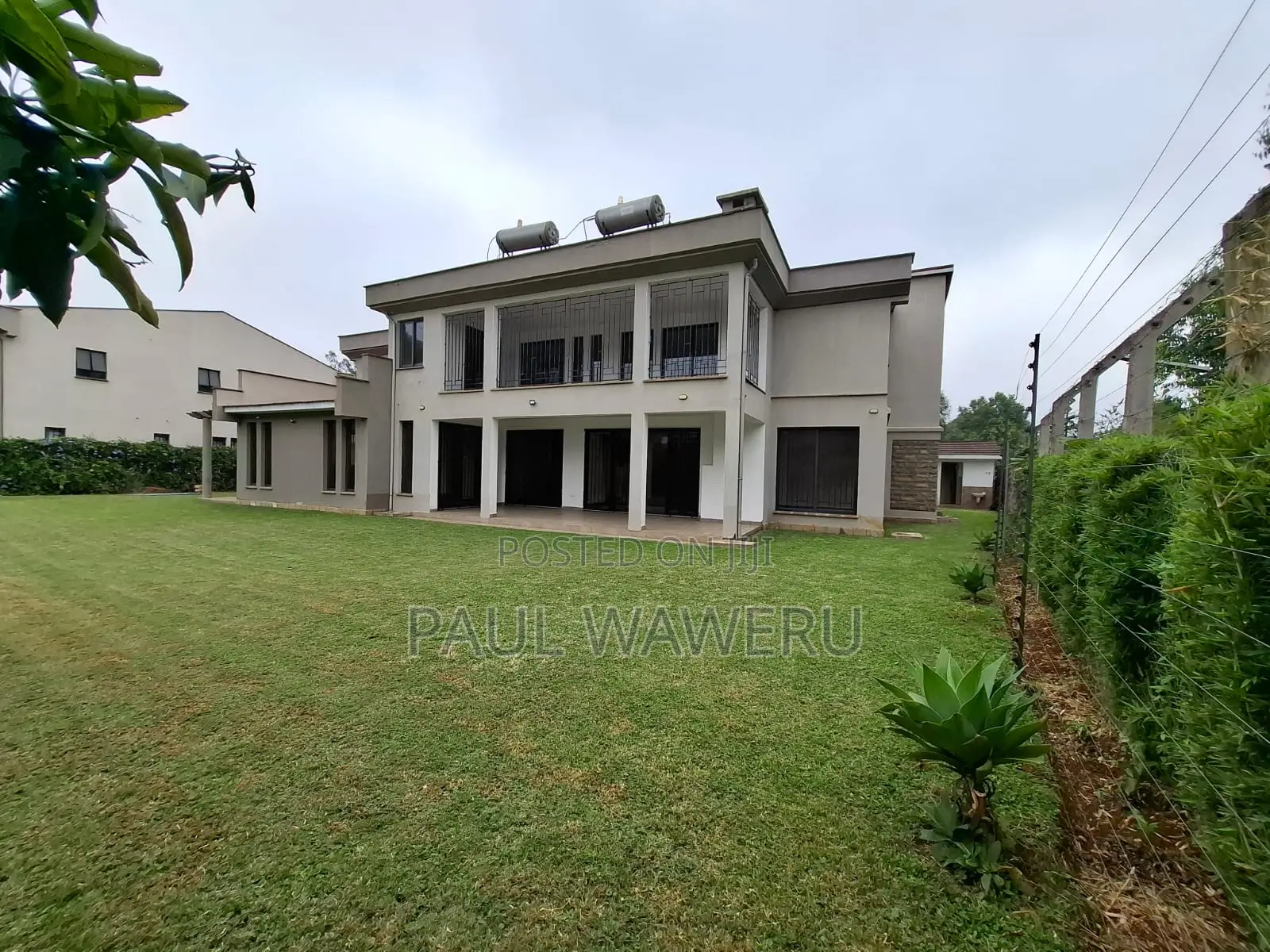 6bdrm Townhouse/Terrace in Maziwa for sale in Maziwa