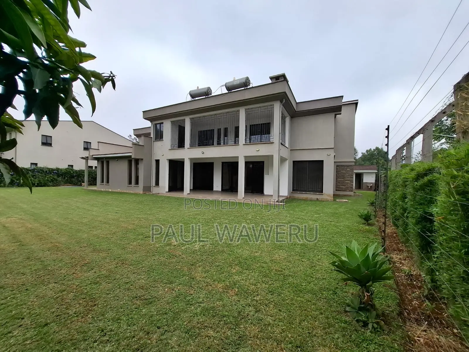 6bdrm Townhouse/Terrace in Maziwa for sale in Maziwa