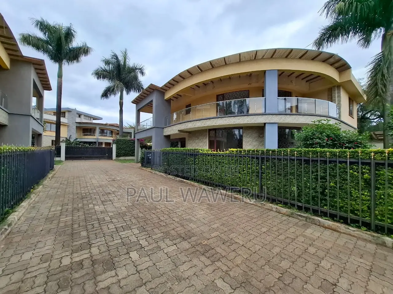 5bdrm Townhouse/Terrace in Maziwa for sale in Maziwa