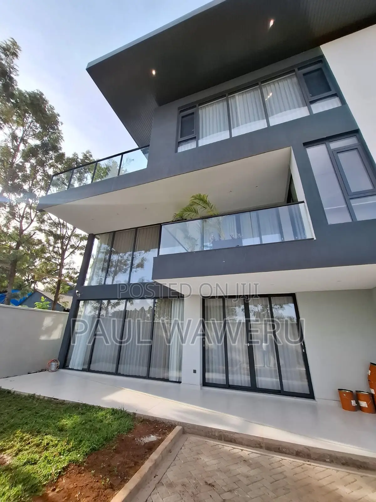 6bdrm Villa in Maziwa for sale in Maziwa