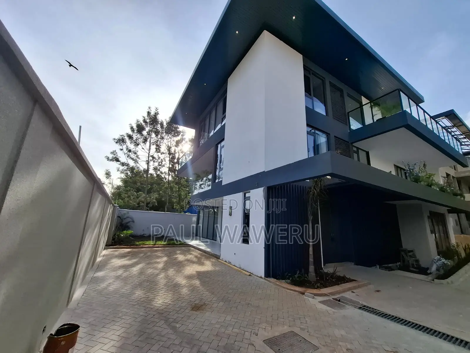 6bdrm Villa in Maziwa for sale in Maziwa
