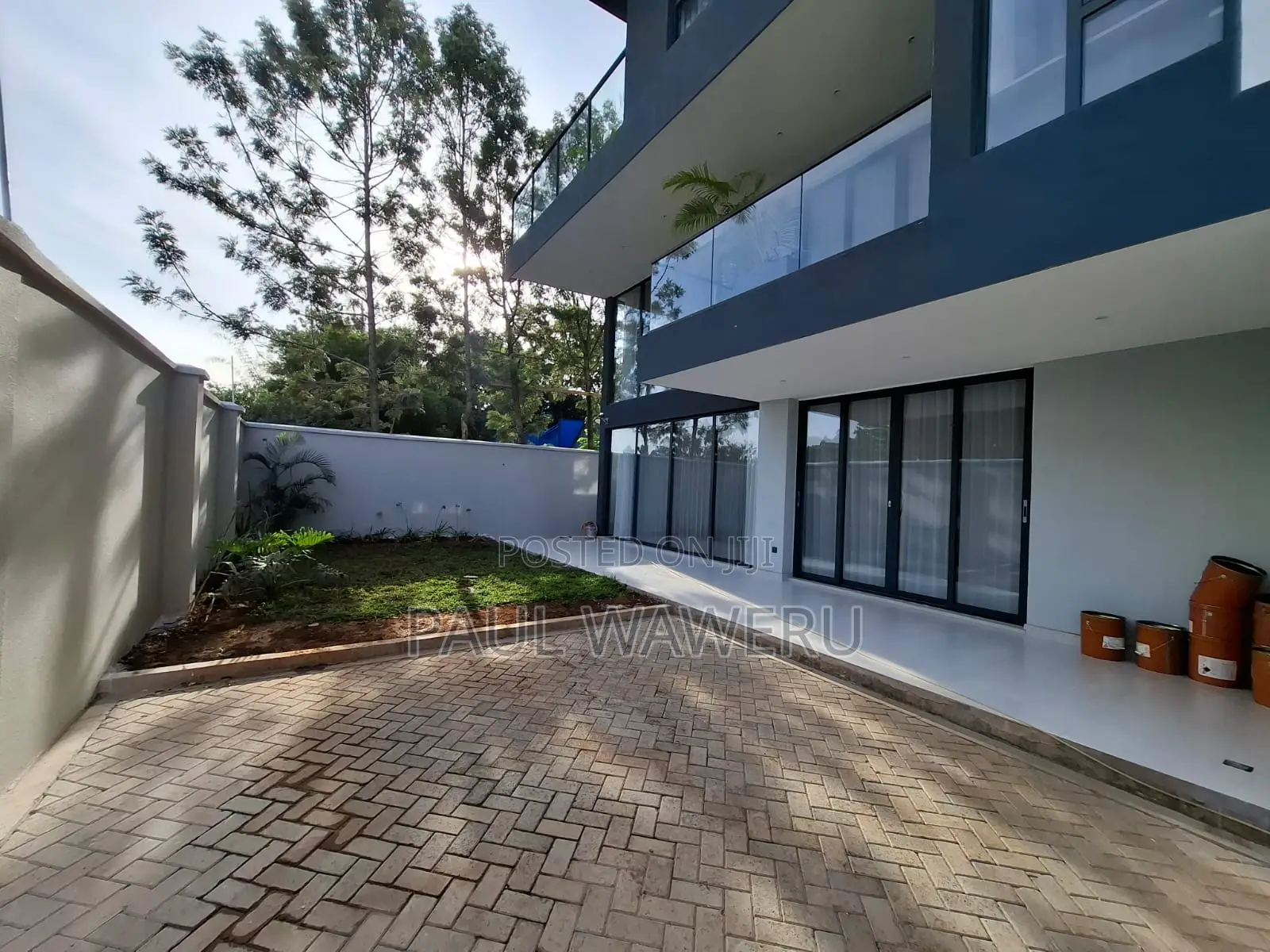 6bdrm Villa in Maziwa for sale in Maziwa