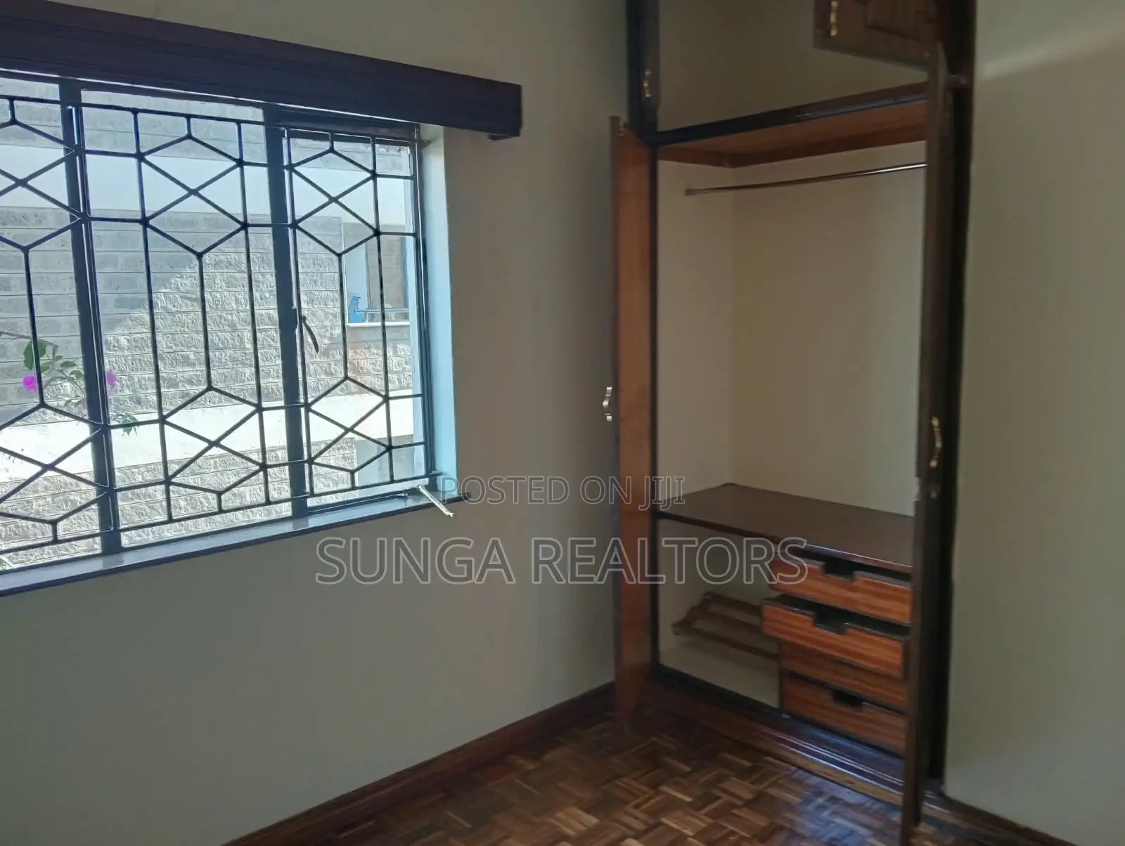 3bdrm Apartment in Raphta Road Area for rent in Raphta Road Area