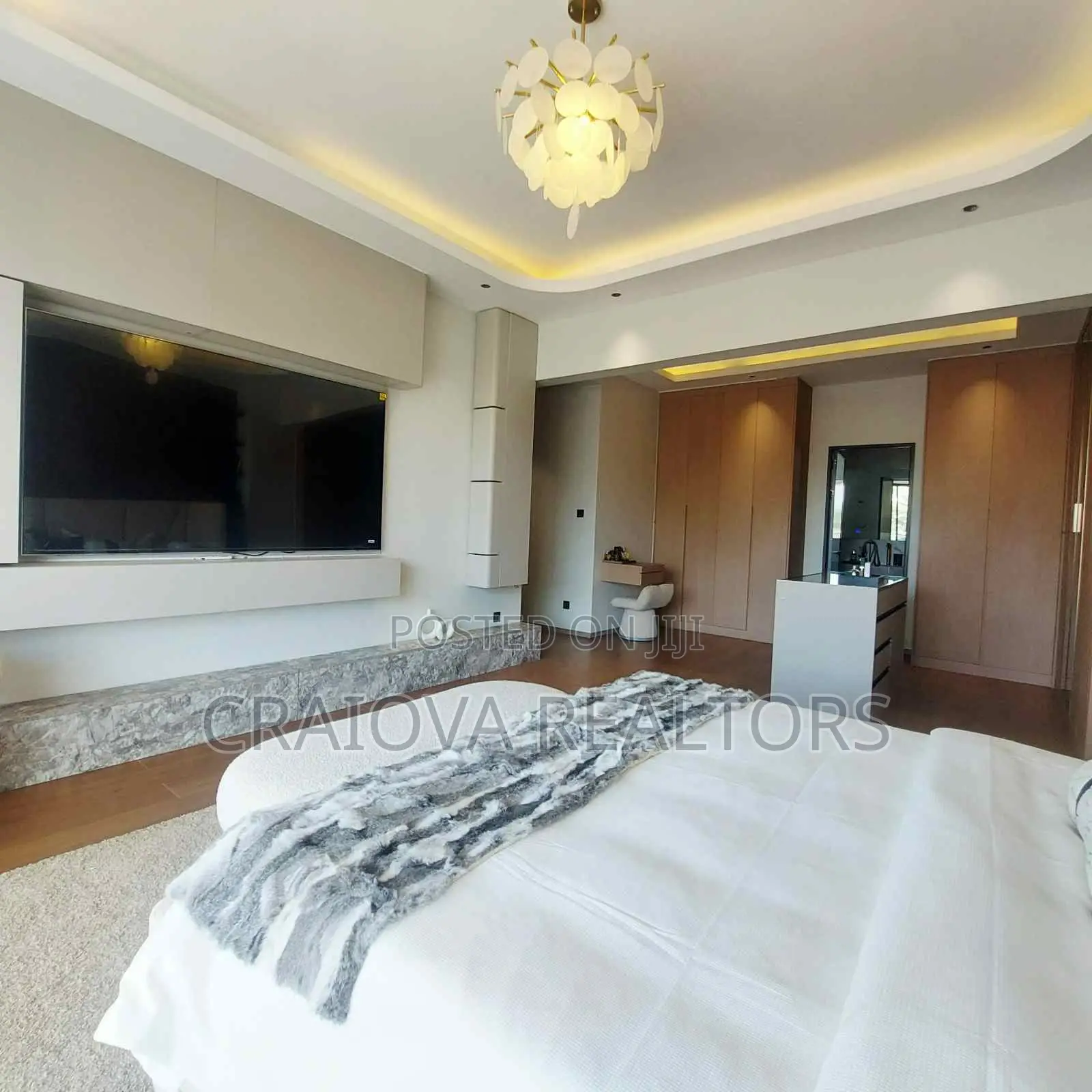 5bdrm Apartment in Spring Valley for sale in Spring Valley