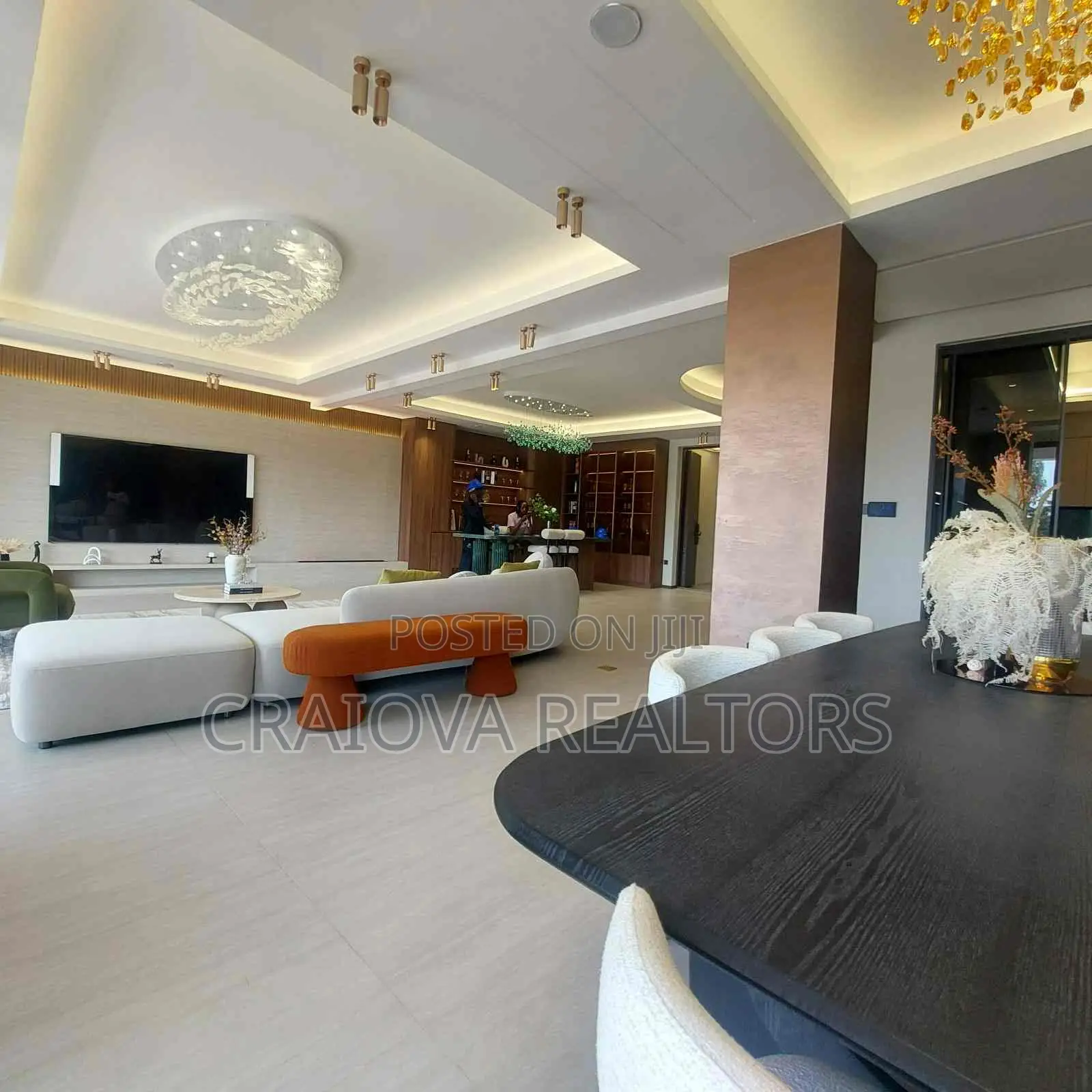 4bdrm Apartment in Spring Valley for sale in Spring Valley
