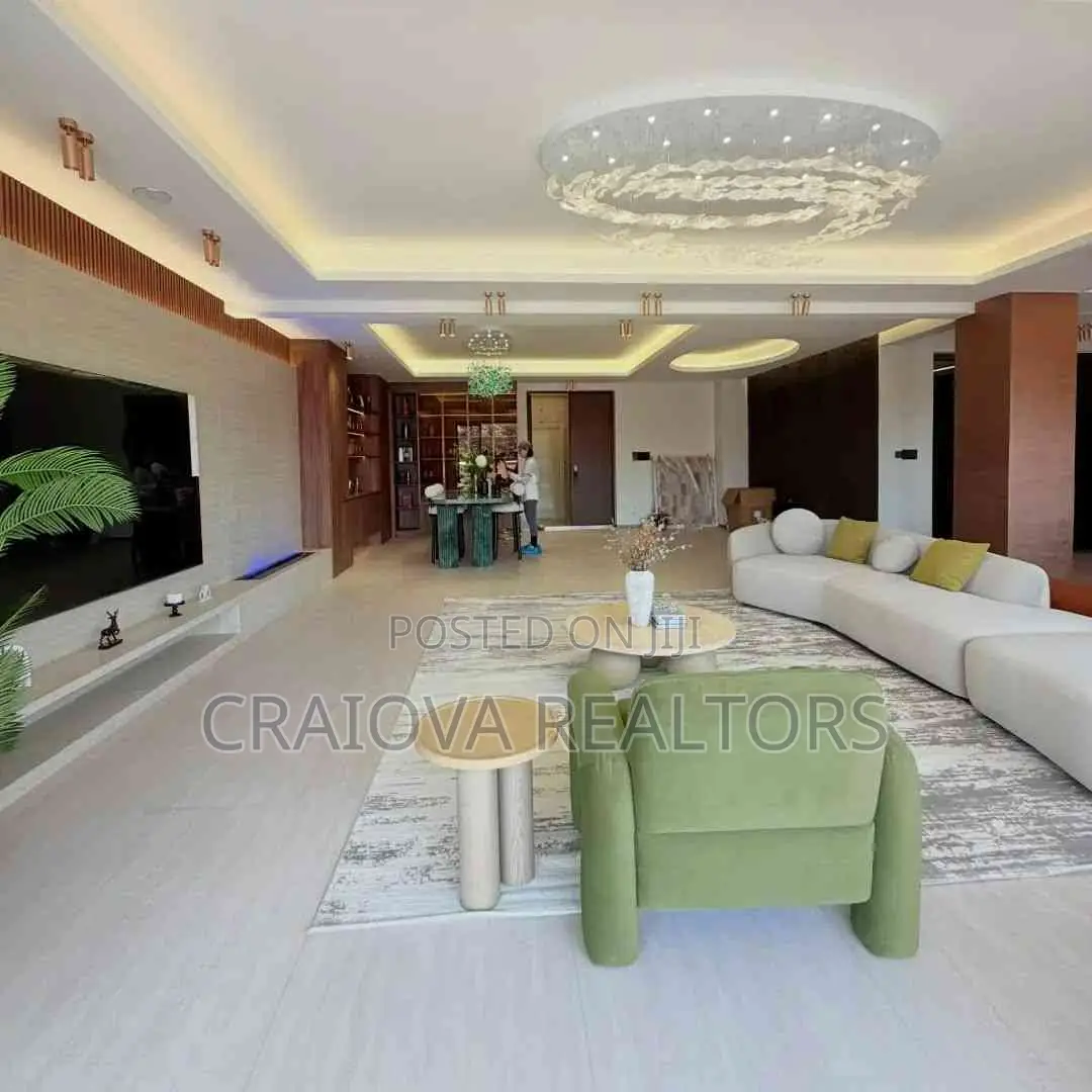 5bdrm Apartment in Spring Valley for sale in Spring Valley