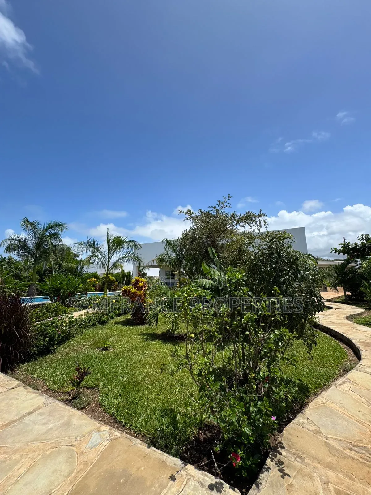 Furnished 4bdrm Villa in Neptune Diani for sale in Diani