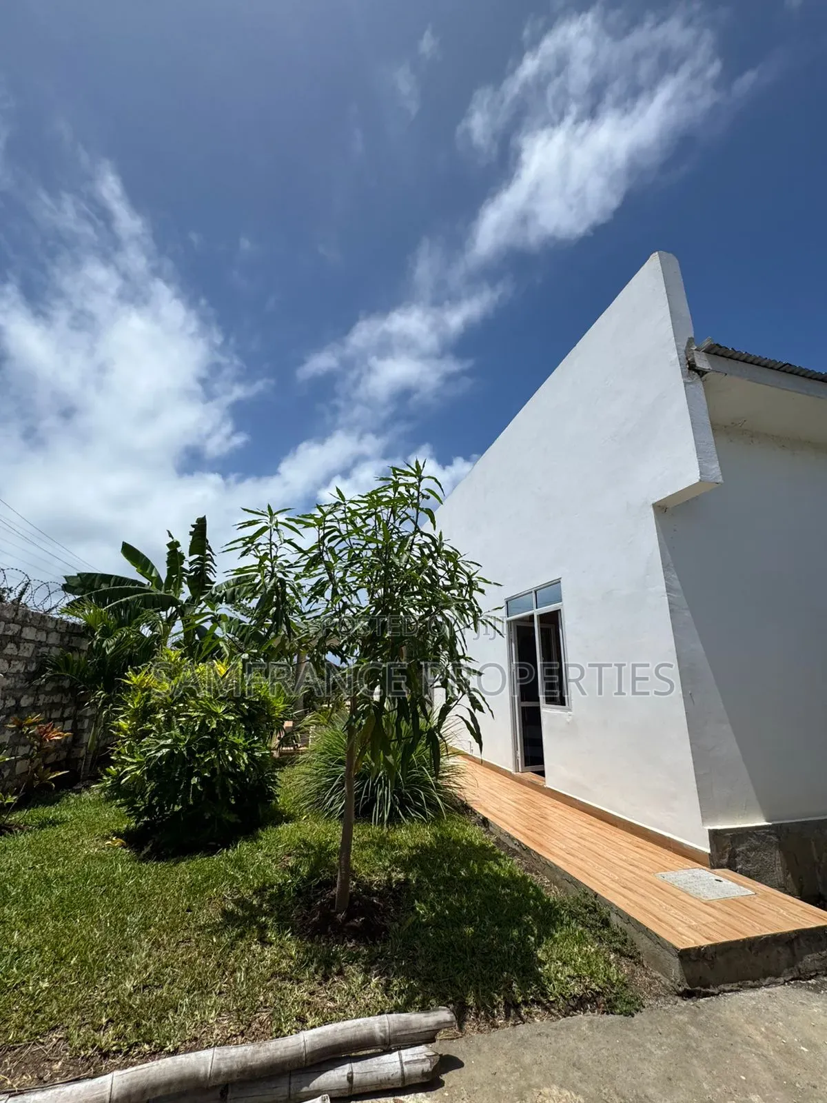 Furnished 4bdrm Villa in Neptune Diani for sale in Diani