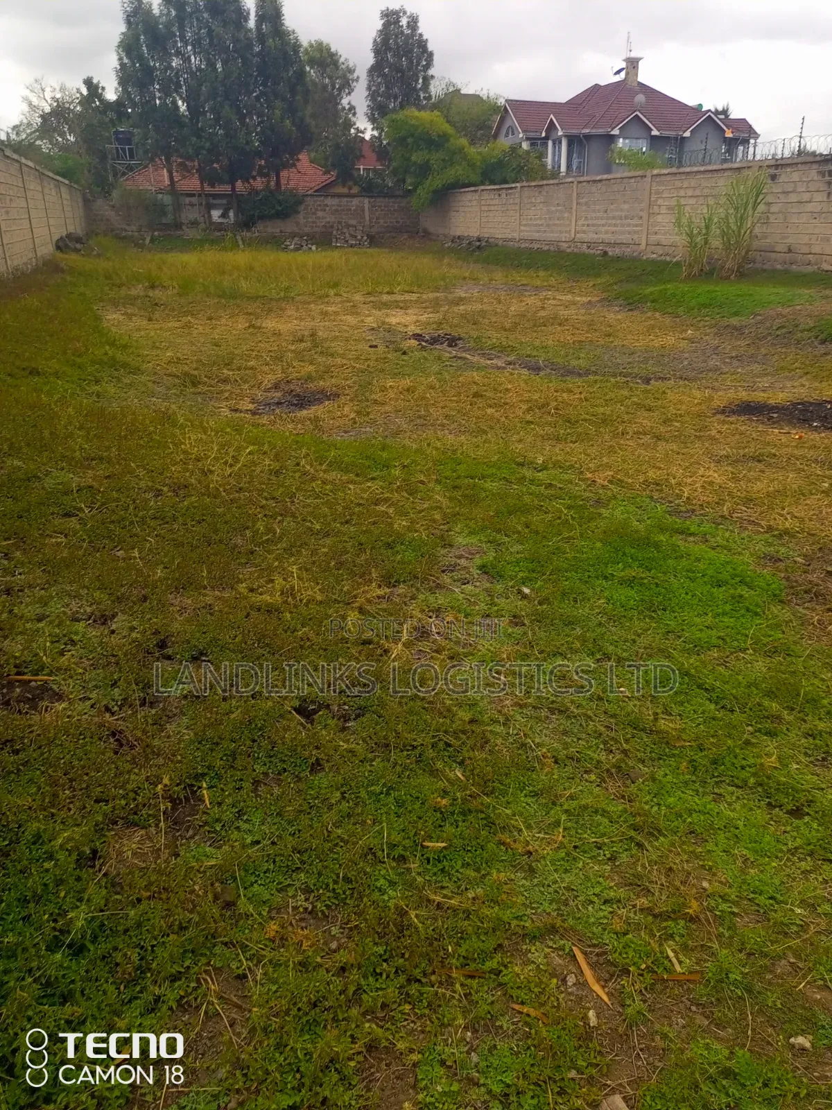 Syokimau Airport Rd Bigger Than 100 * 100 ( 1/4 ) Plot for Residential in Gateway Mall Area
