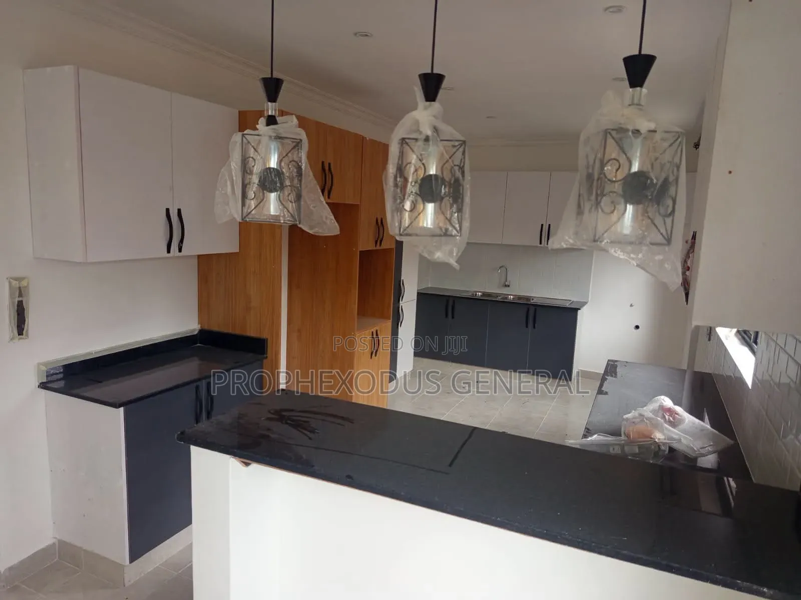 3bdrm Bungalow in Matasia for sale in Matasia