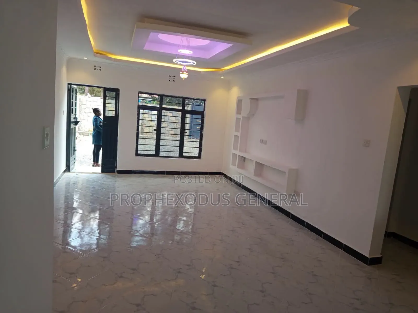 4bdrm Bungalow in Matasia for sale in Matasia