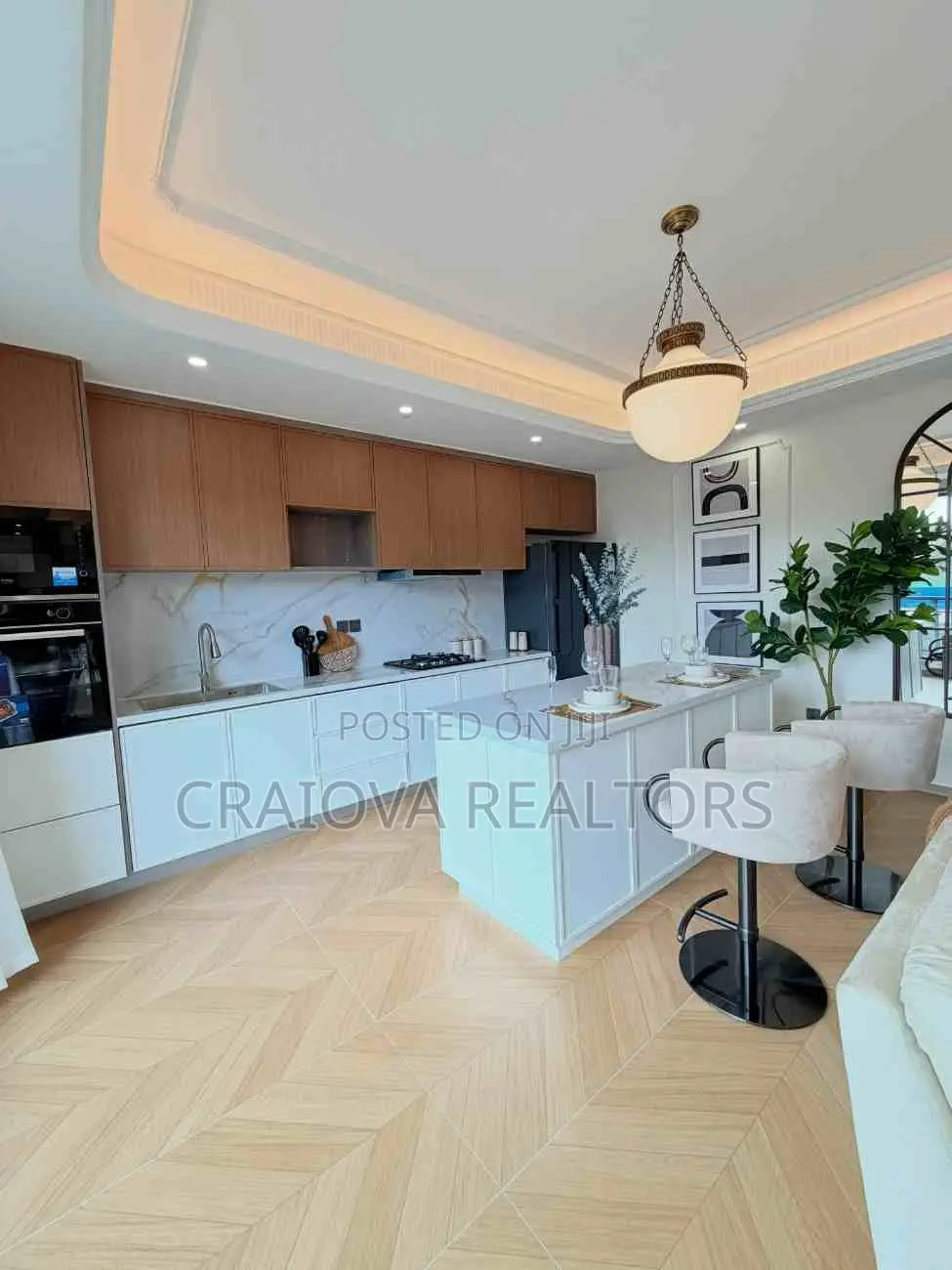 3bdrm Apartment in Spring Valley for sale in Spring Valley