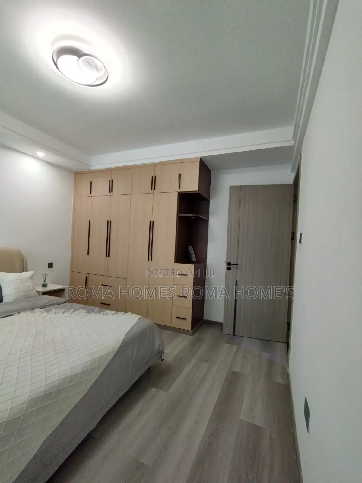 2bdrm Apartment in Lavington, Valley Arcade for sale in Valley Arcade