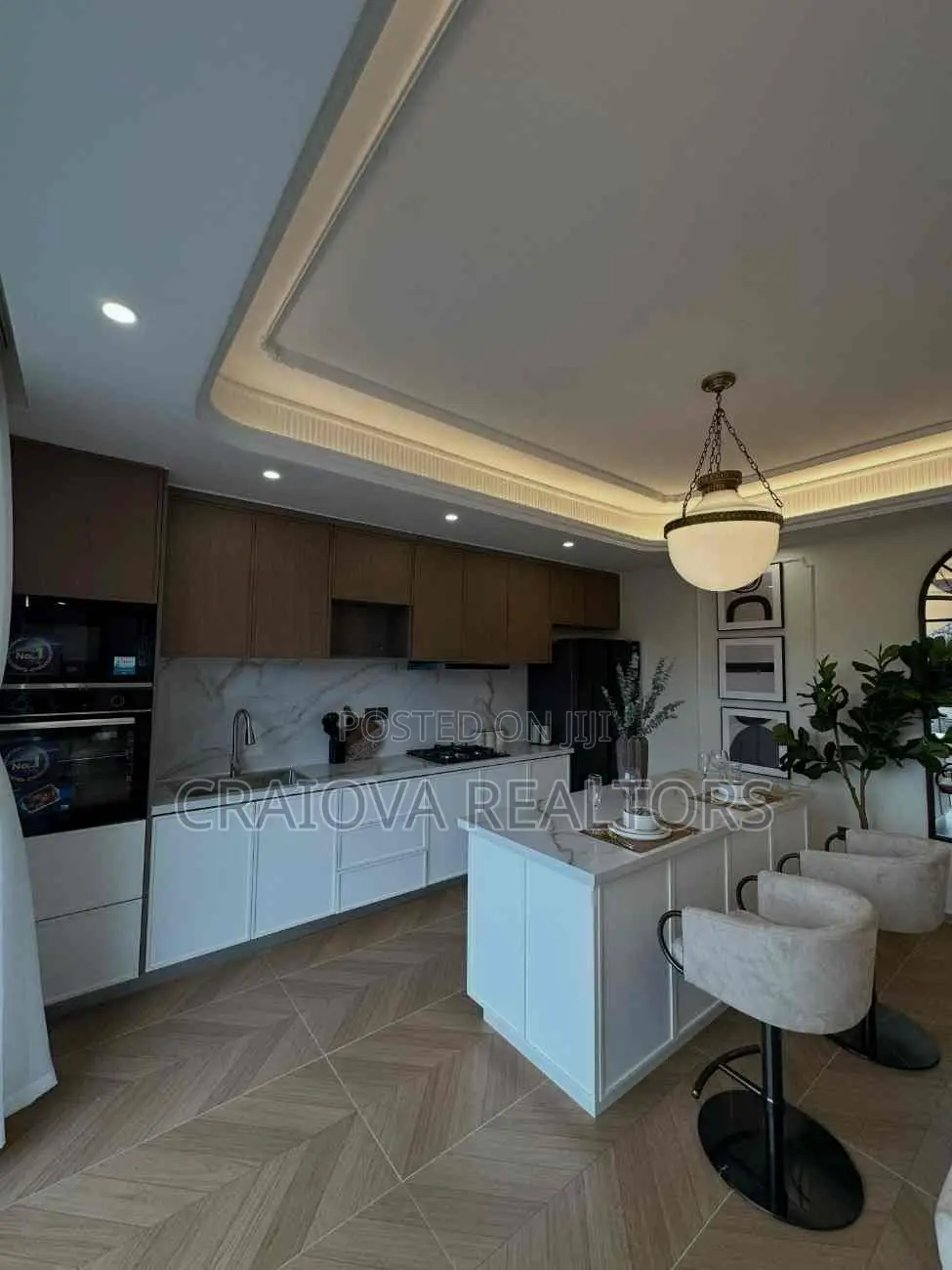 3bdrm Apartment in Spring Valley for sale in Spring Valley