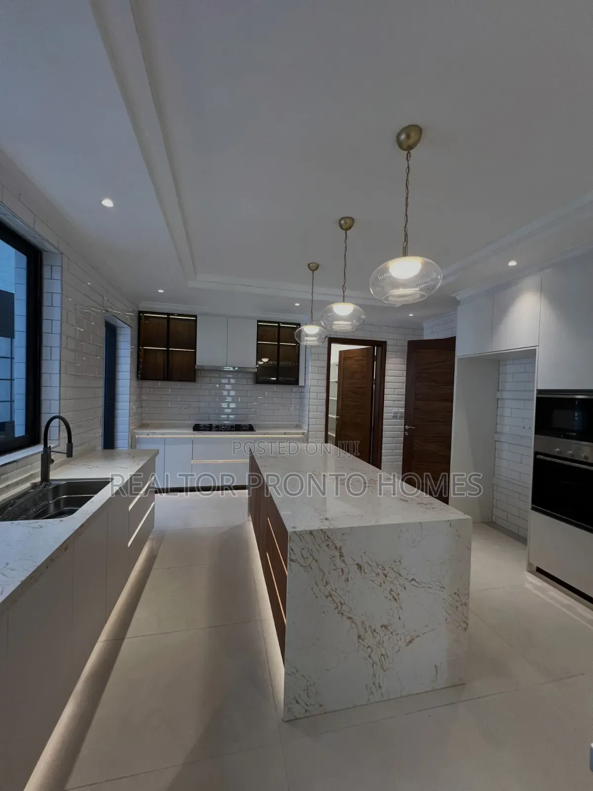 5bdrm Townhouse / Terrace in Lavington, Muthangari for rent in Muthangari