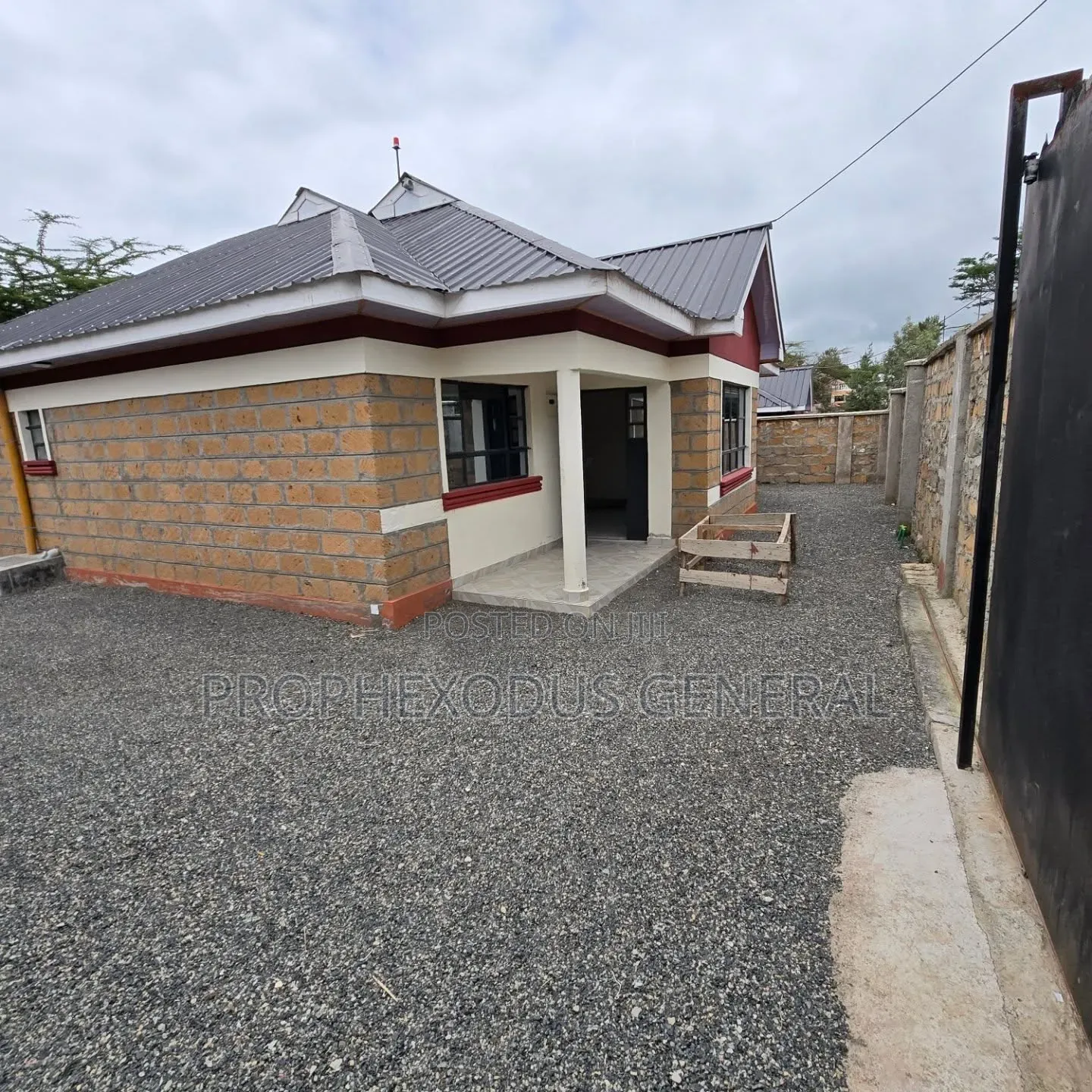3bdrm Bungalow in Rimpa for sale in Rimpa