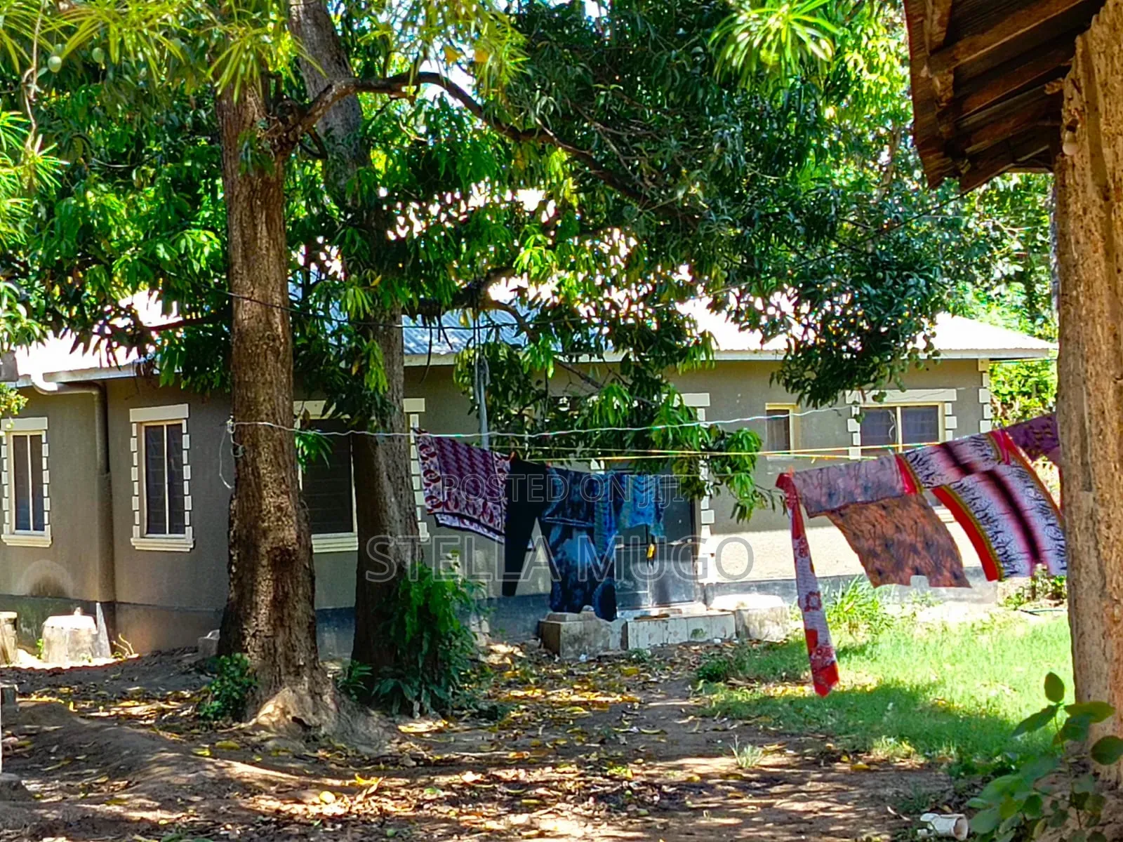 10bdrm Bedsitter in Kiembeni for rent in Kiembeni