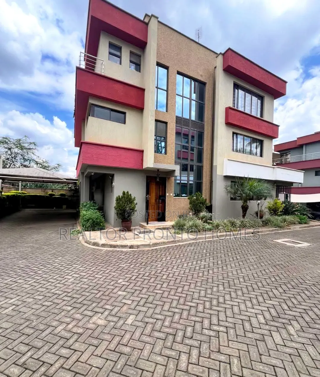 5bdrm Townhouse / Terrace in Lavington, Muthangari for rent in Muthangari