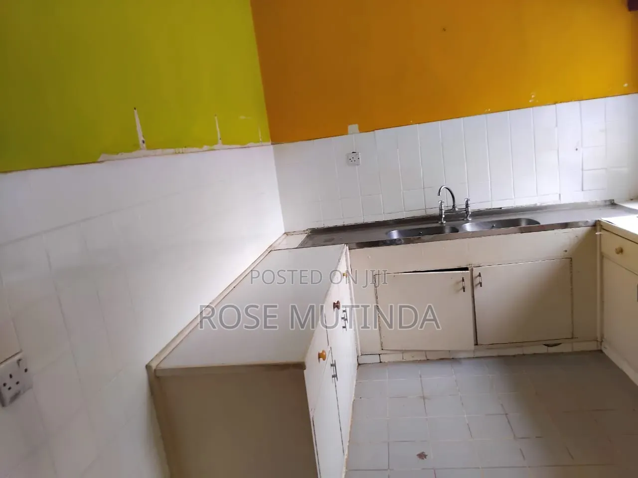 Furnished 9bdrm Maisonette in Kyuna Estate for sale in Kyuna Estate