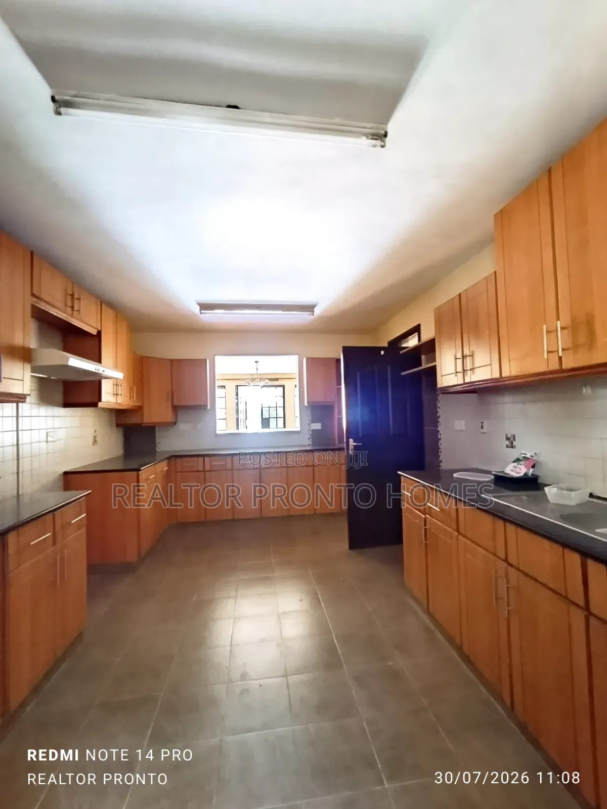 5bdrm Townhouse / Terrace in Lavington, Muthangari for rent in Muthangari