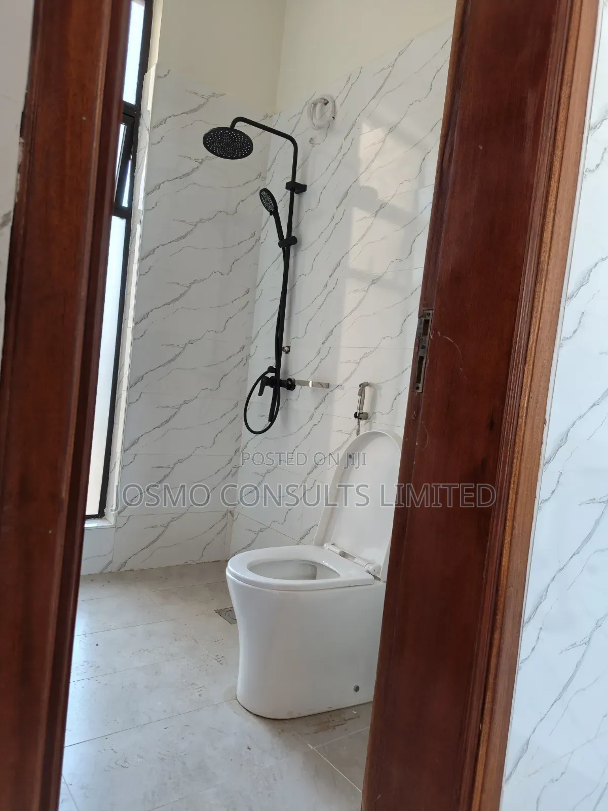 5bdrm Duplex in Kamakis for rent in Kamakis