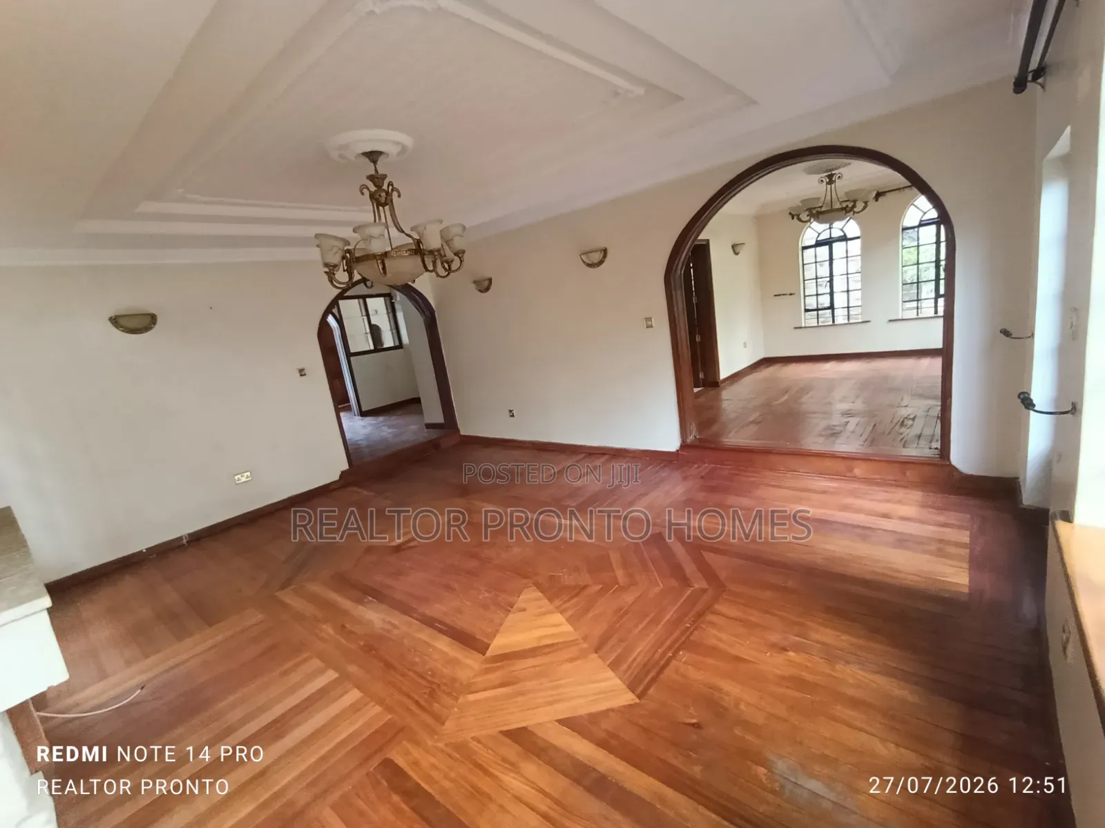 5bdrm Townhouse / Terrace in Kilimani, State House Area for rent in State House Area
