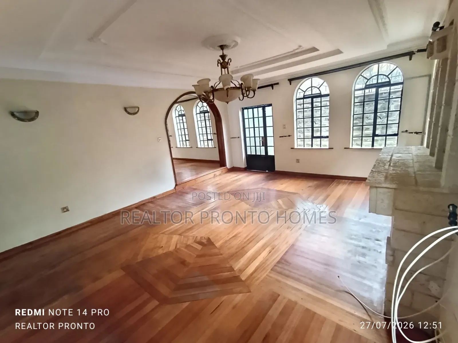 5bdrm Townhouse / Terrace in Kilimani, State House Area for rent in State House Area