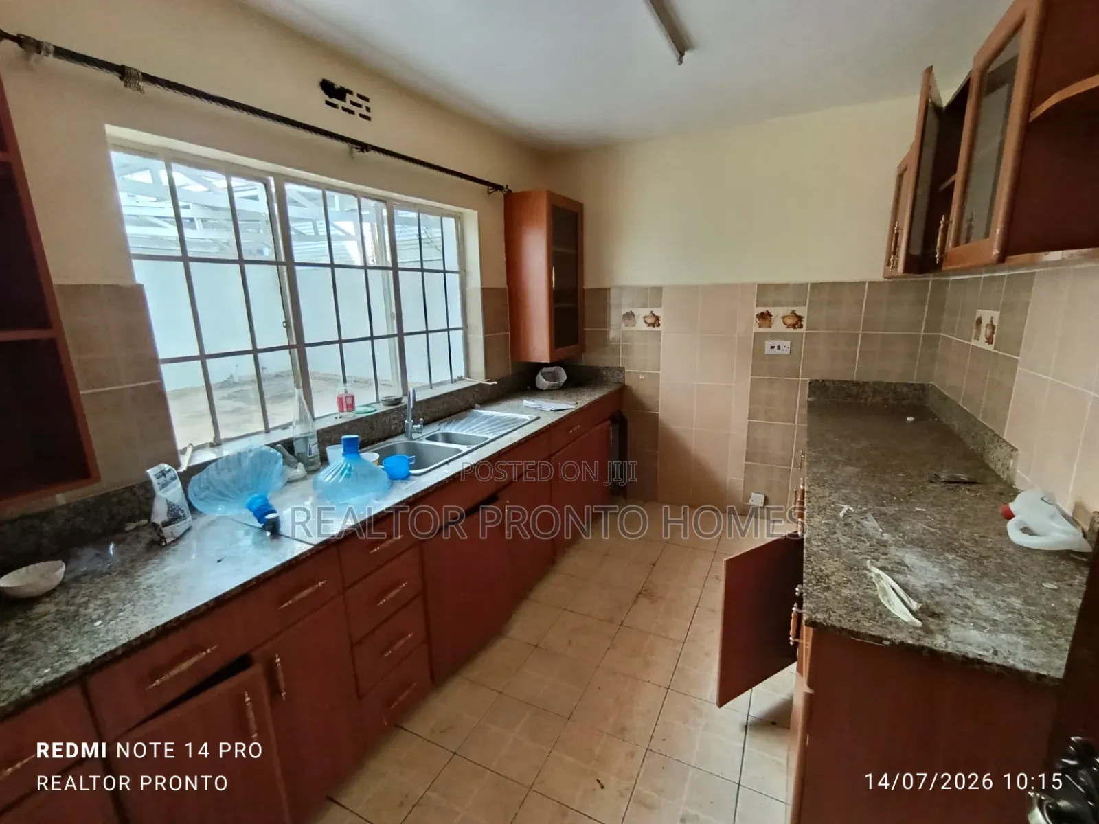 Commercial 6 Bedrooms House for Office Use in Hurlingham