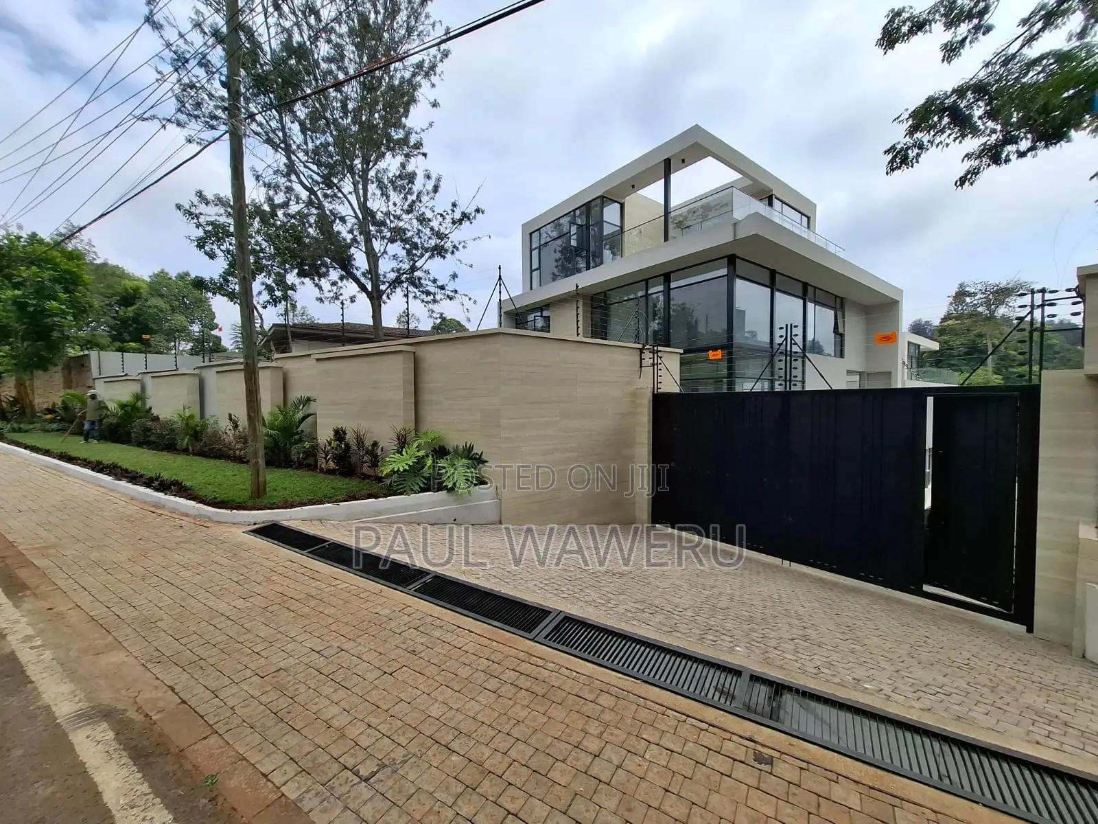 6bdrm Villa in Maziwa for sale in Maziwa