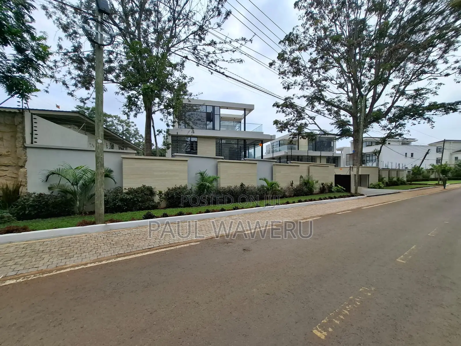 6bdrm Villa in Maziwa for sale in Maziwa