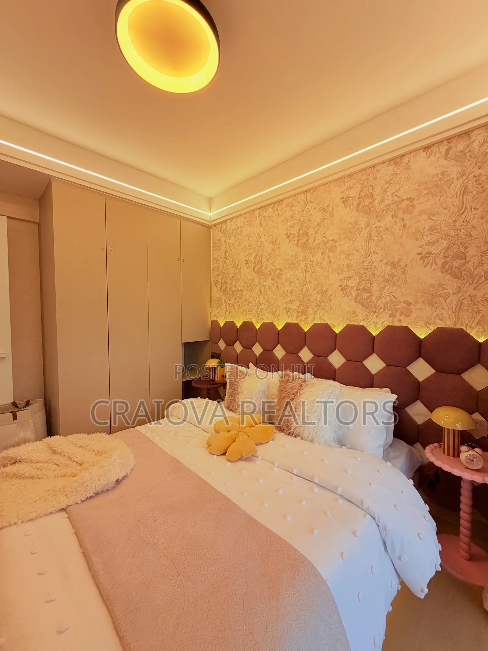 2bdrm Apartment in Spring Valley for sale in Spring Valley